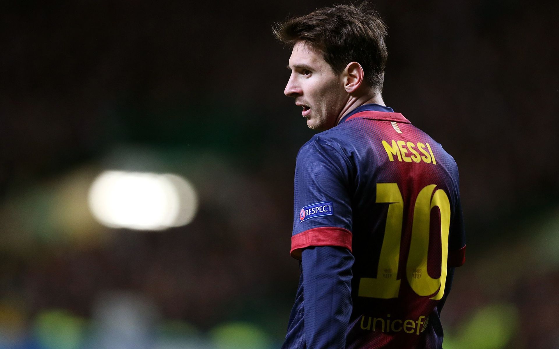 选择一名能 选择一名能