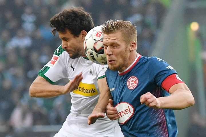 莫塔个人的 莫塔个人的