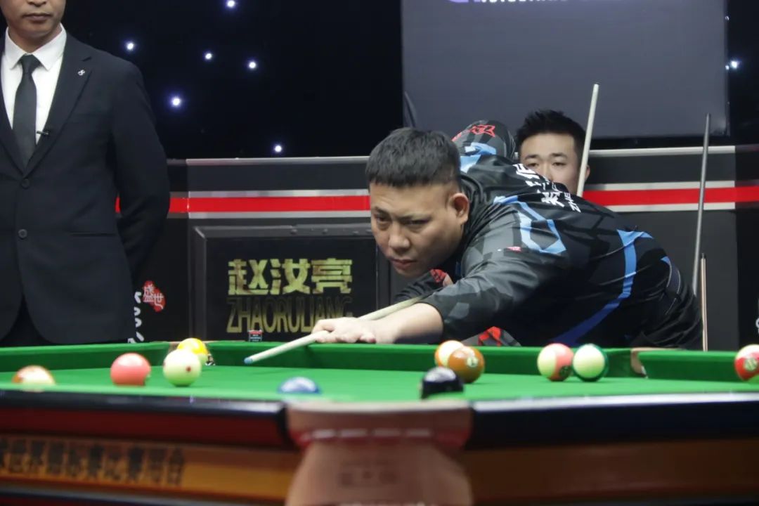 在比分拉开 在比分拉开