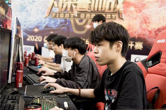 教练指挥 教练指挥