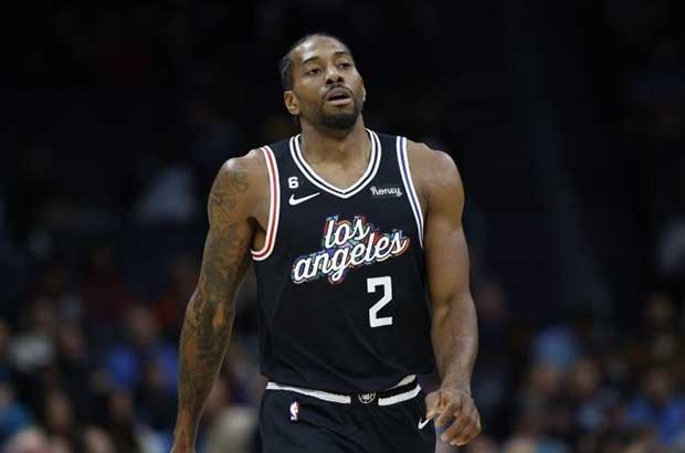 登场英雄不 登场英雄不